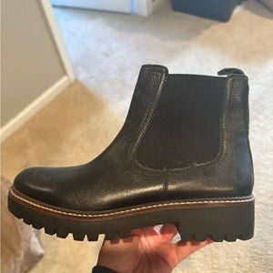 Caslon water resistant lug Chelsea boot
